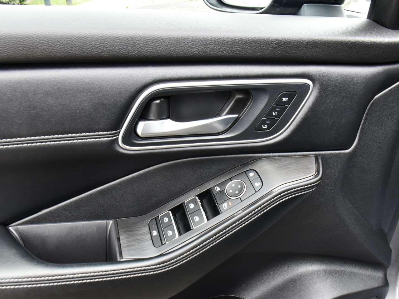 2026 Nissan Rogue DEMO CLEARANCE !!! Photo