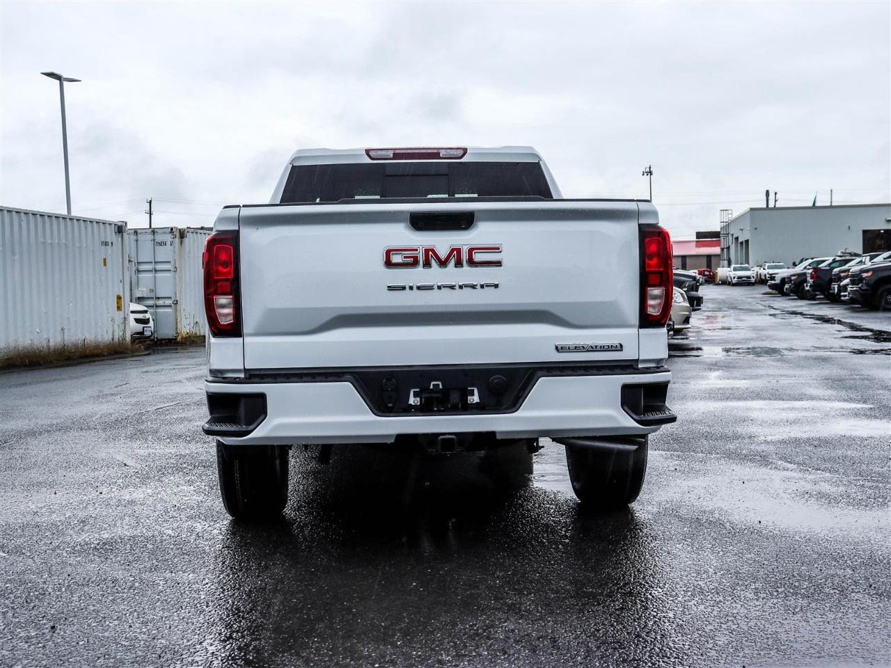 2026 GMC Sierra 1500 Crew Cab Short Box 4-Wheel Drive Elevation Photo