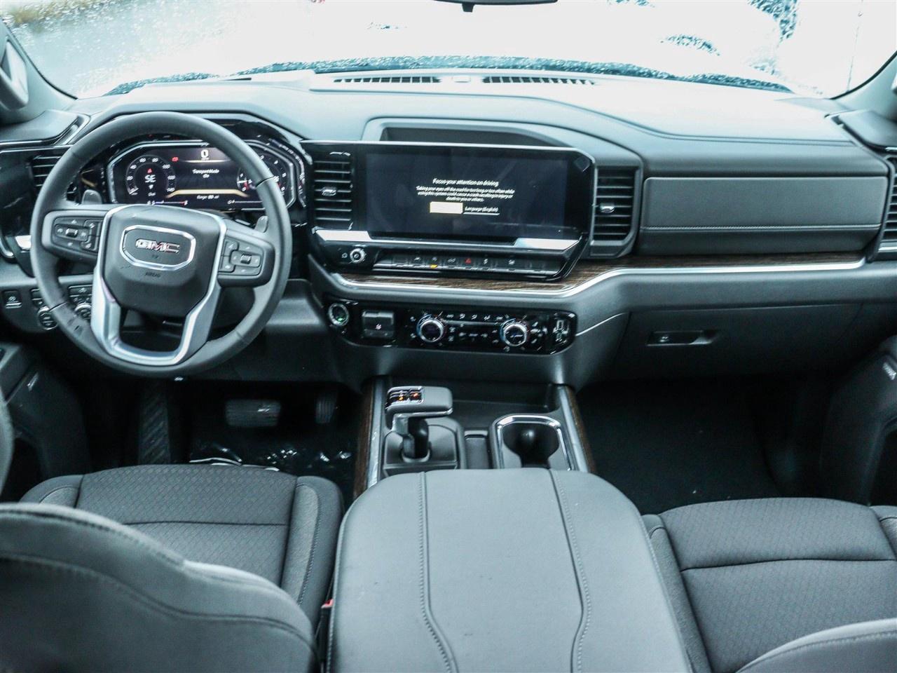 2026 GMC Sierra 1500 Crew Cab Short Box 4-Wheel Drive Elevation Photo