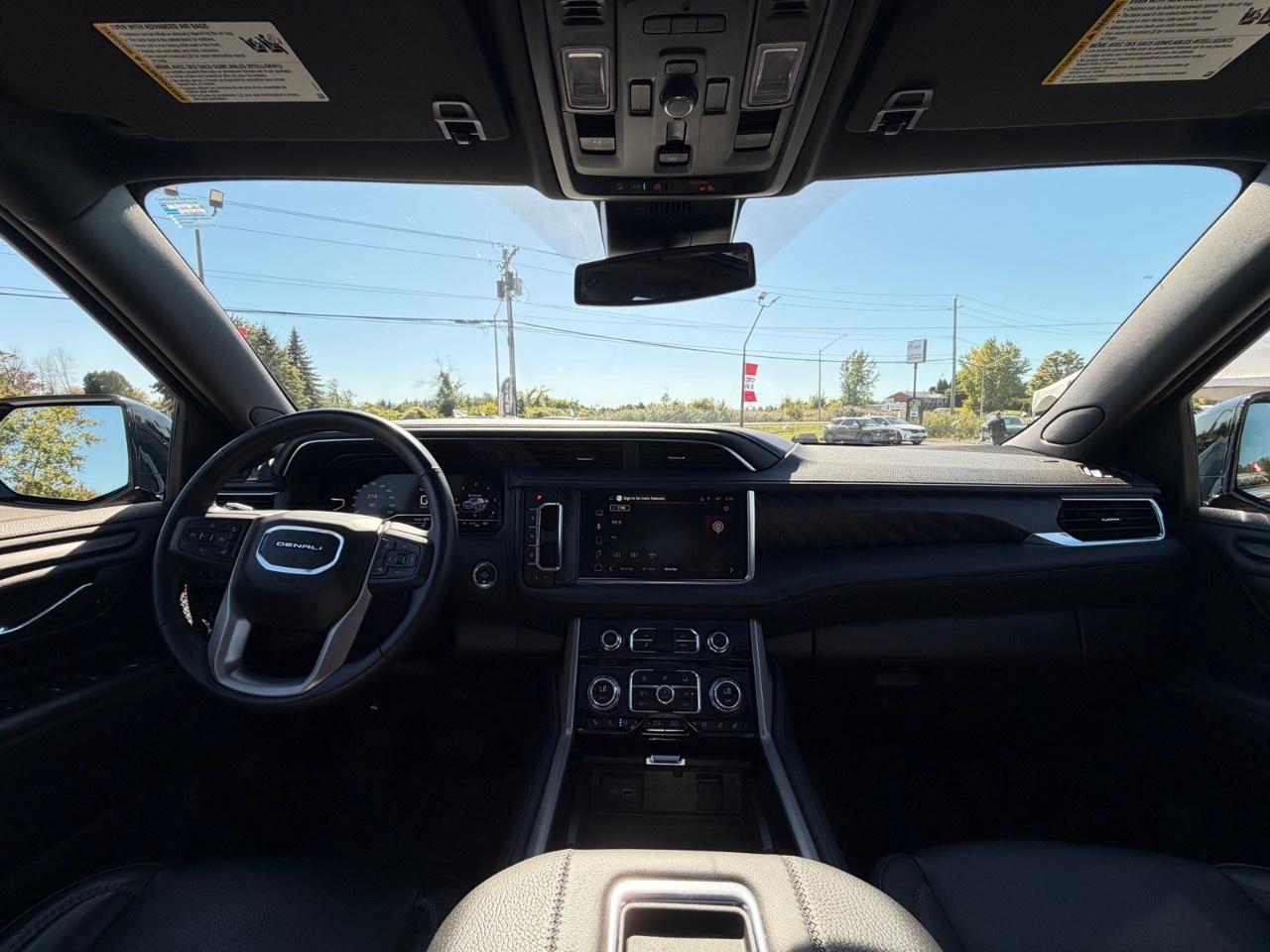 2024 GMC Yukon XL 4WD 4DR DENALI Photo