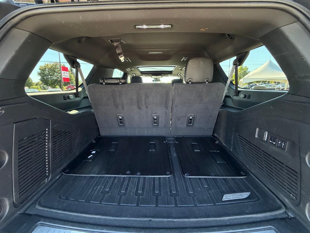 2024 GMC Yukon XL 4WD 4DR DENALI Photo
