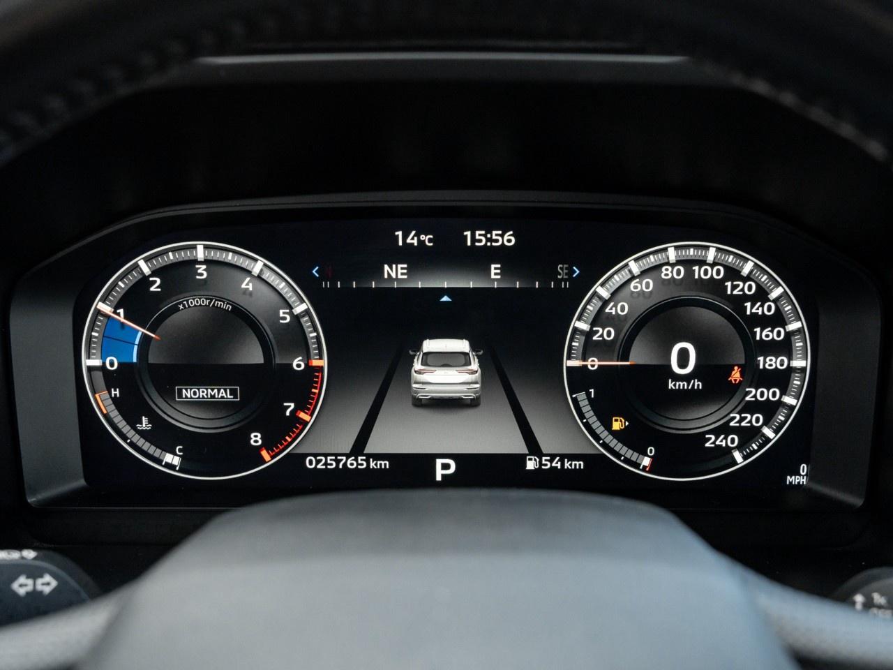 2024 Mitsubishi Outlander GT S-AWC Photo