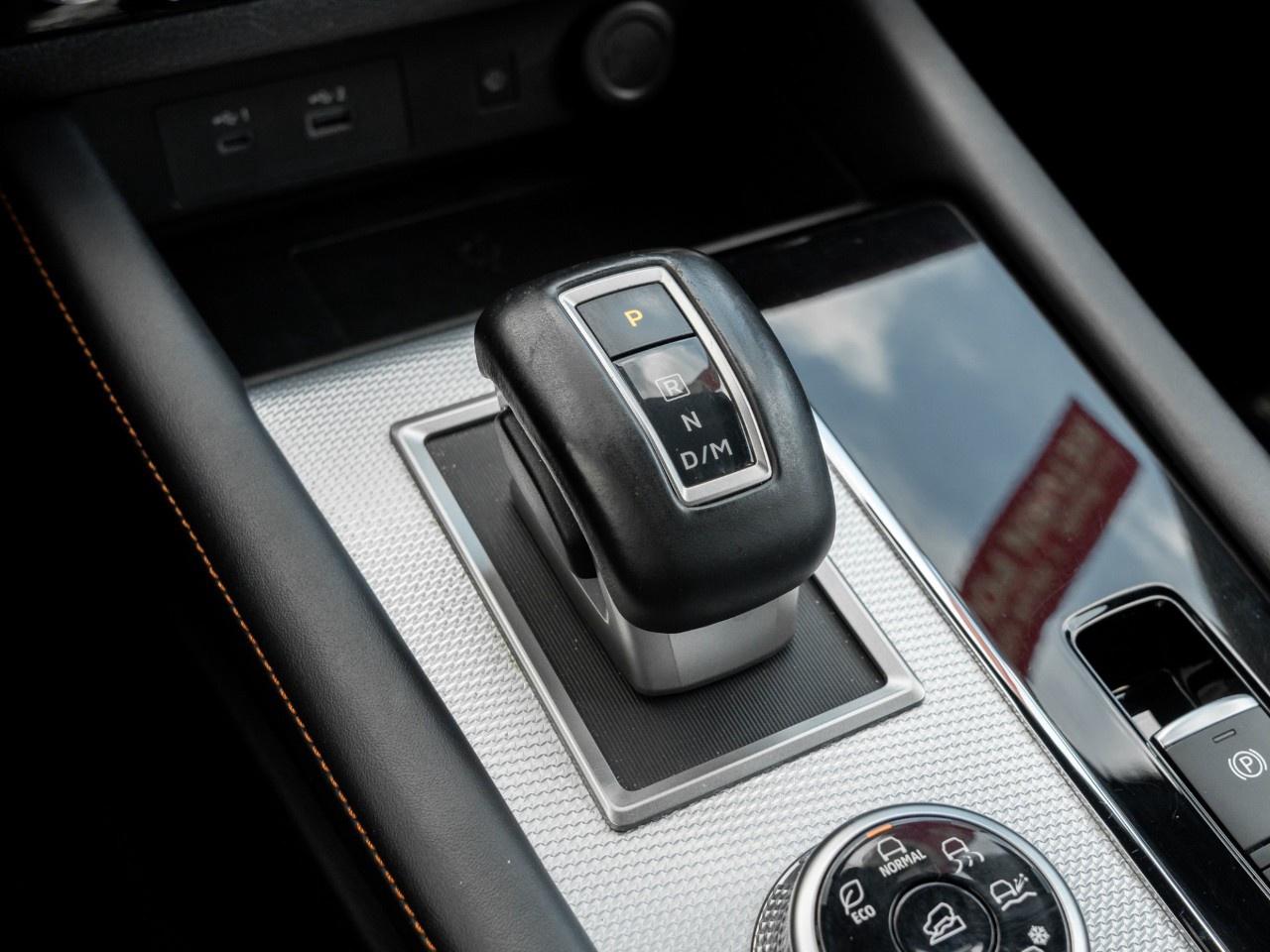 2024 Mitsubishi Outlander GT S-AWC Photo