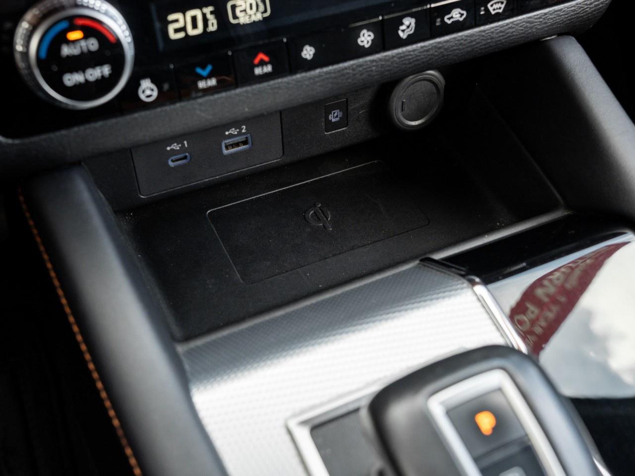2024 Mitsubishi Outlander GT S-AWC Photo