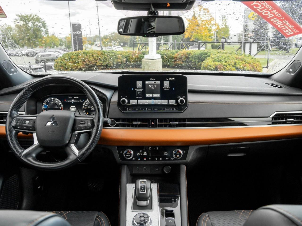 2024 Mitsubishi Outlander GT S-AWC Photo