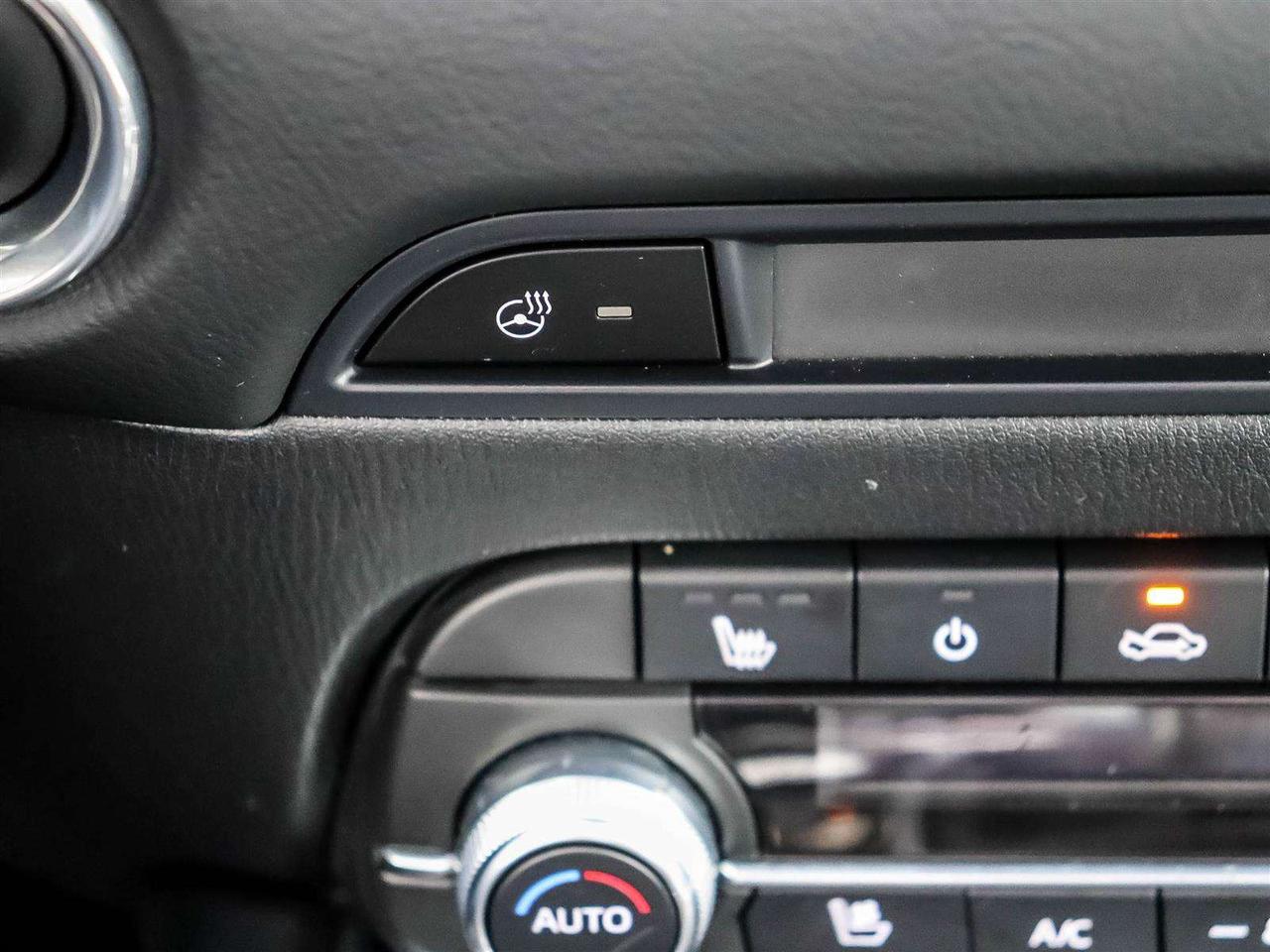 2022 Mazda CX-5 GRAND TOURING   CARPLAY   HUD   LEATHER   LOADED Photo