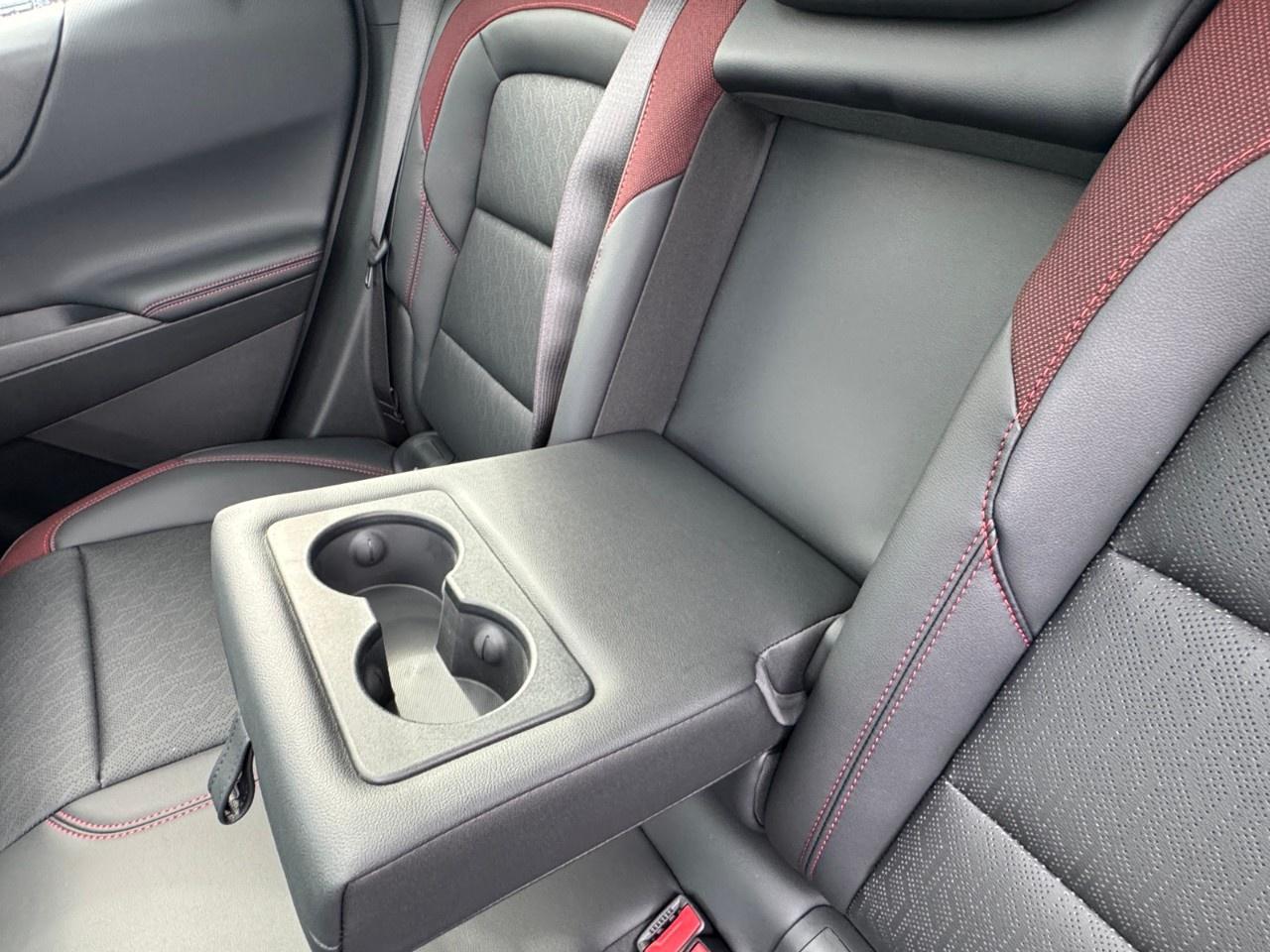2027 Chevrolet Equinox AWD RS Photo