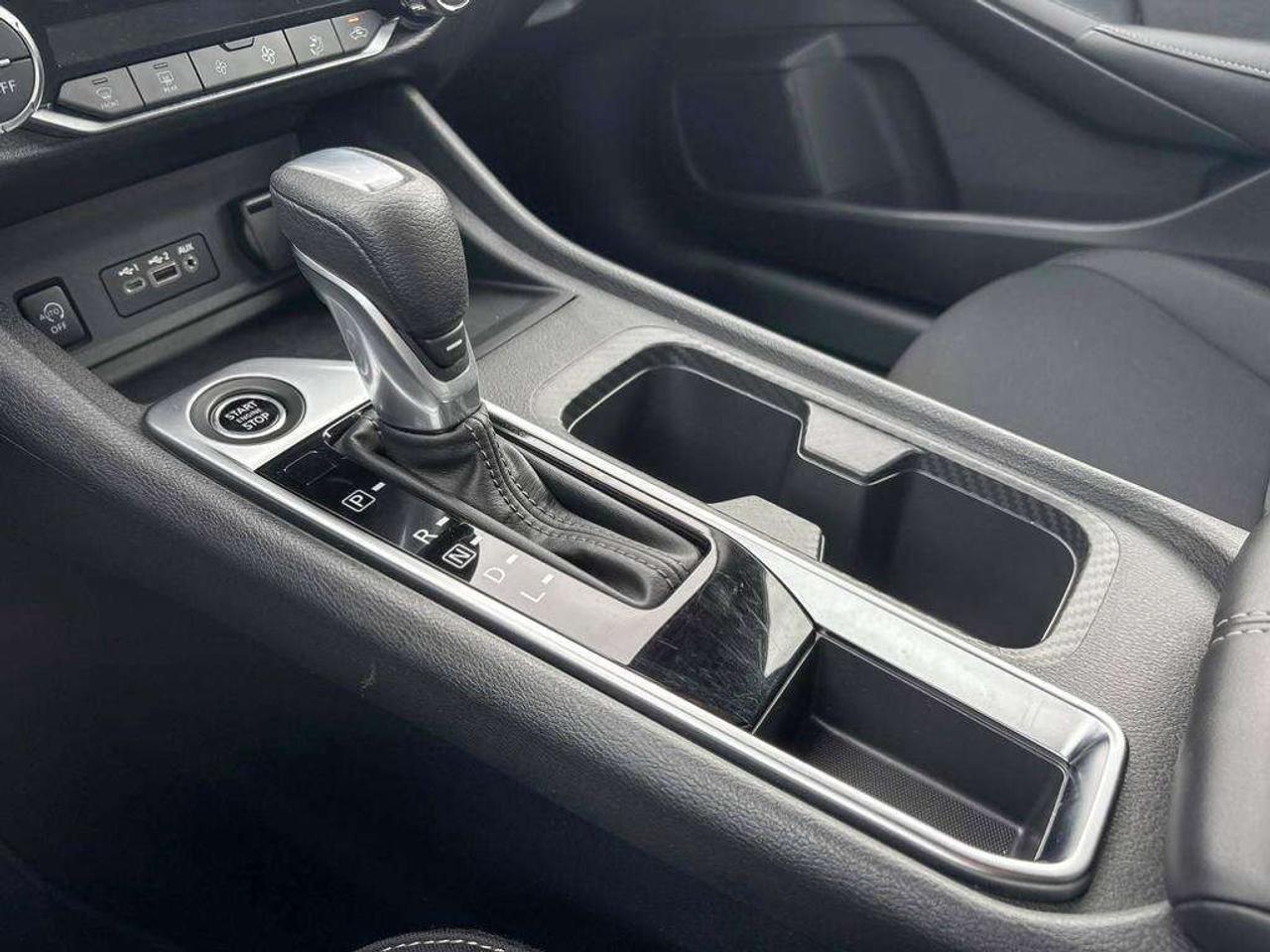 2024 Nissan Sentra SV   Apple Car Play   Android Auto   Heated Seats Photo