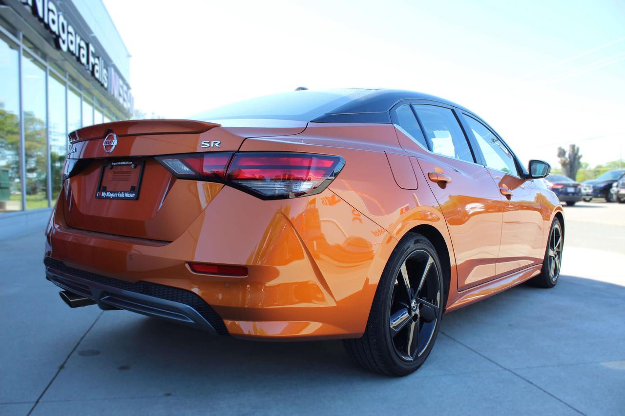 2022 Nissan Sentra SR Photo3