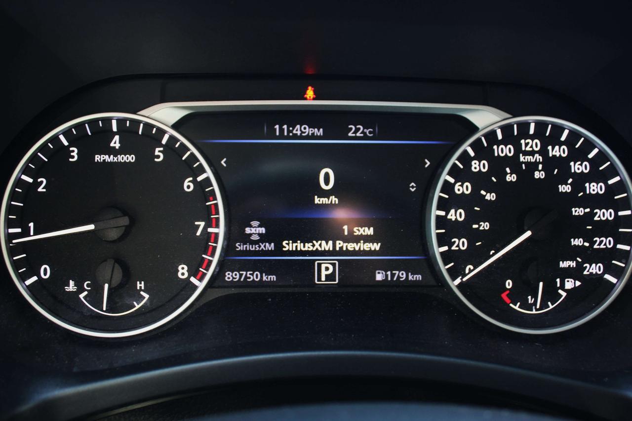 2022 Nissan Sentra SR Photo
