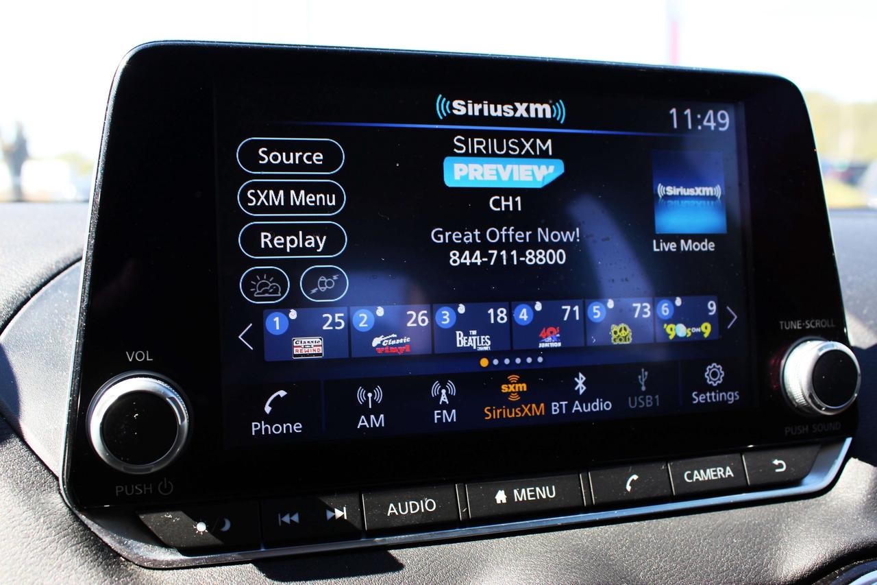 2022 Nissan Sentra SR Photo
