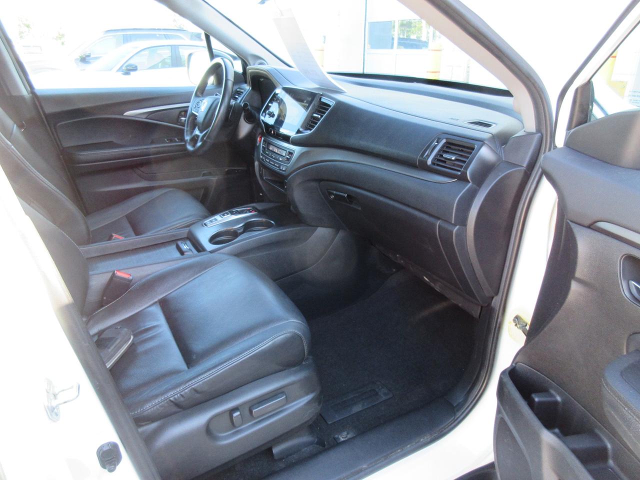2022 Honda Pilot EX-L Navi 4dr All-Wheel Drive Photo