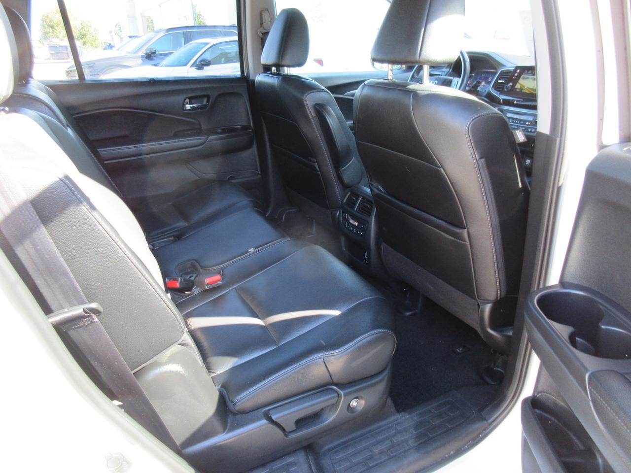 2022 Honda Pilot EX-L Navi 4dr All-Wheel Drive Photo