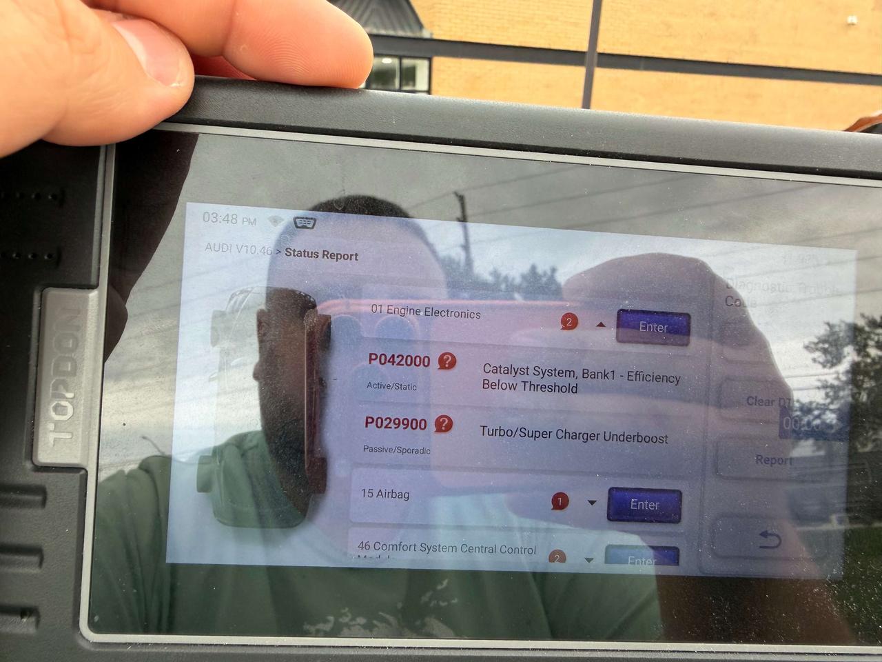 2014 Audi A4 Komfort, Apple carplay 4 Cyl Quattro Sold As Is Photo