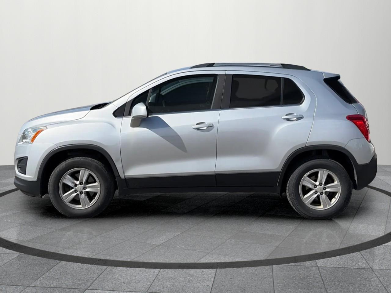 2016 Chevrolet Trax LT All-Wheel Drive Photo5