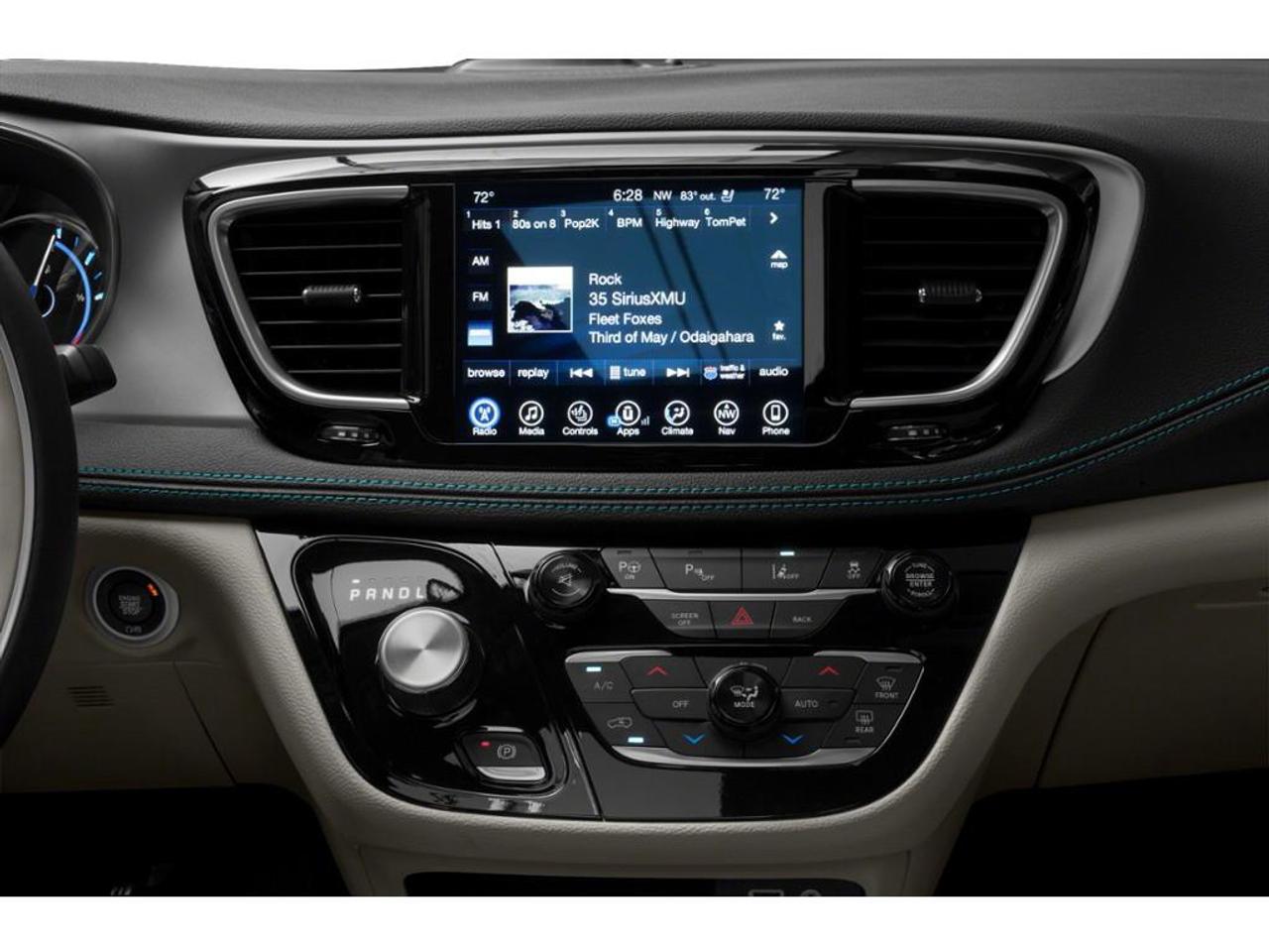 2020 Chrysler Pacifica Hybrid Touring Passenger Van Photo