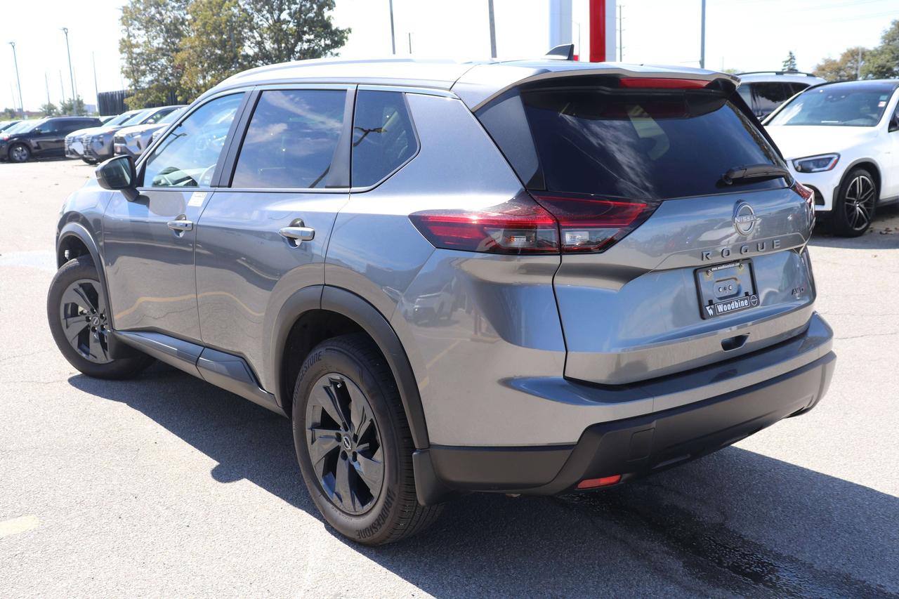 2026 Nissan Rogue SV MOONROOF REMOTE START HEATED SEATS CARPLAY Photo
