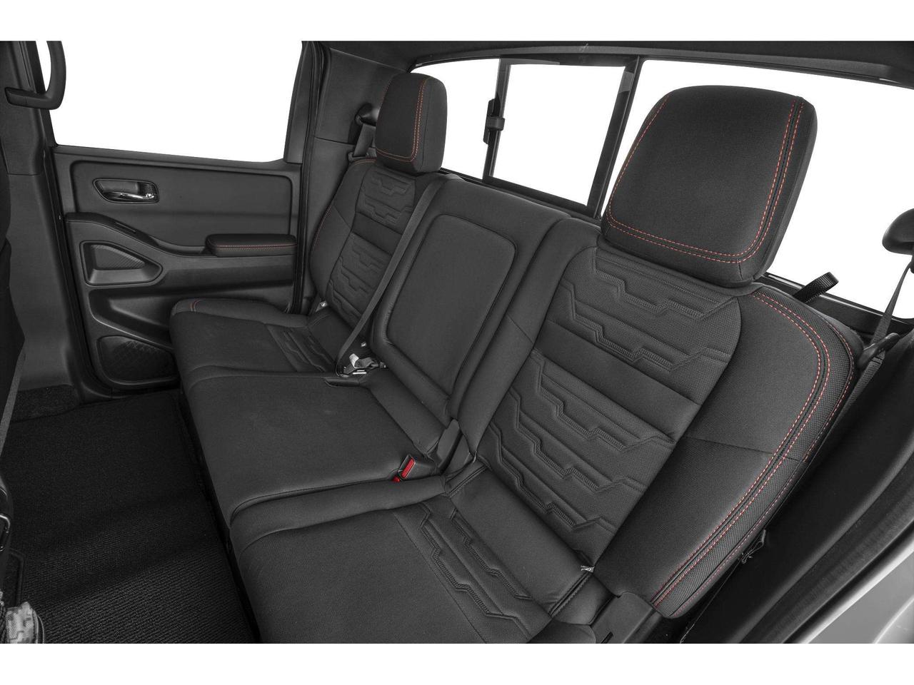 2025 Nissan Frontier Pro-4X Photo