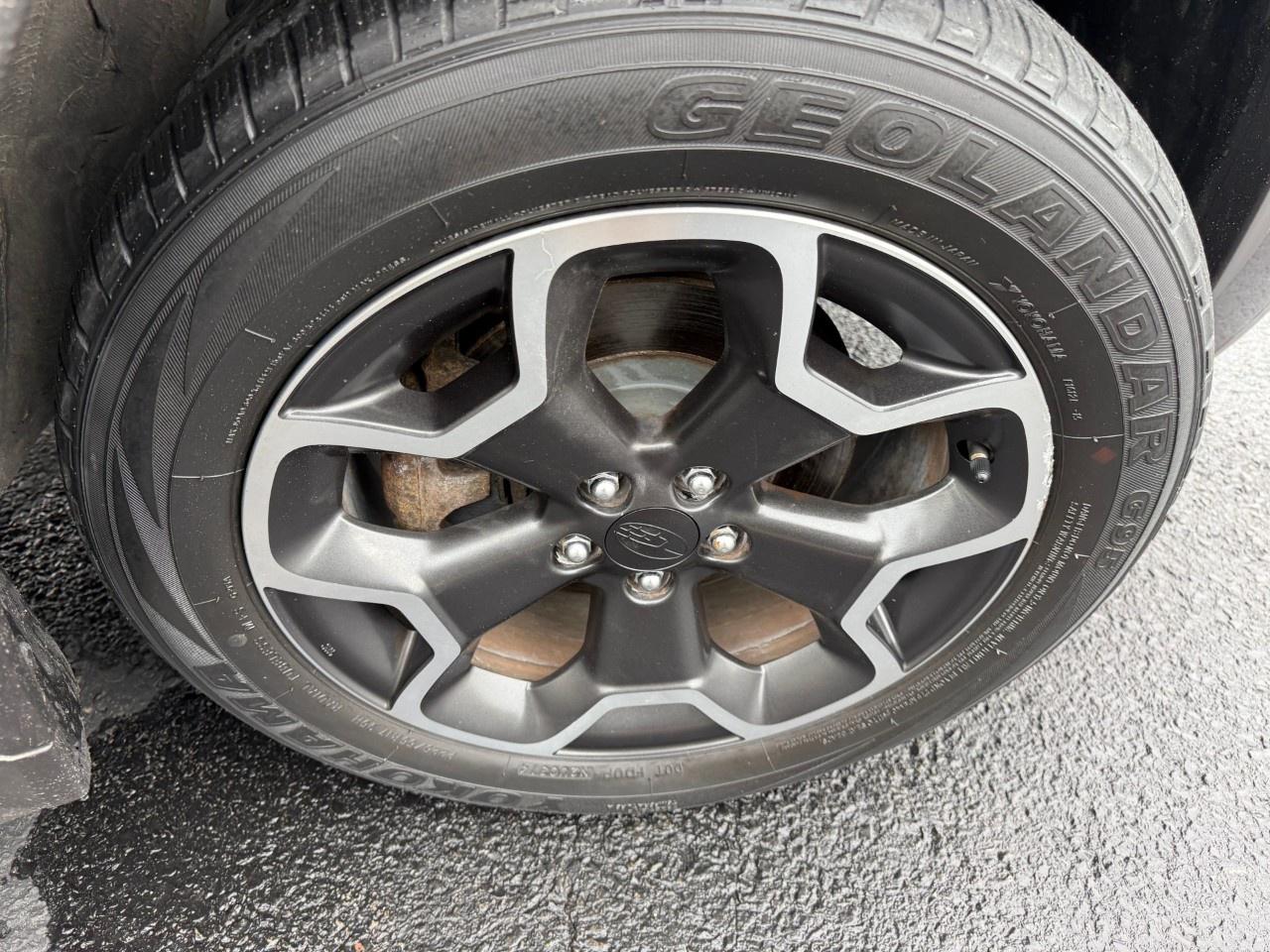 2014 Subaru XV Crosstrek 2.0i Premium Automatic Photo