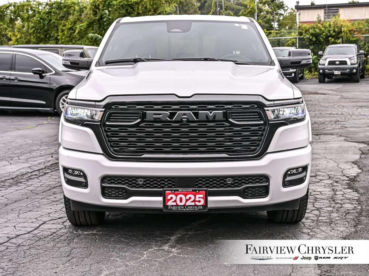 2025 RAM 1500 Big Horn 4x4 Crew Cab 5'7 Box NIGHT EDITION   LEVEL 2   3.0 HURRICANE   SIDE STEPS   TRAILER BRAKE CONTROL   3.92 REAR AX Photo1