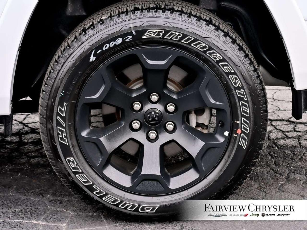 2025 RAM 1500 Big Horn 4x4 Crew Cab 5'7 Box NIGHT EDITION   LEVEL 2   3.0 HURRICANE   SIDE STEPS   TRAILER BRAKE CONTROL   3.92 REAR AX Photo