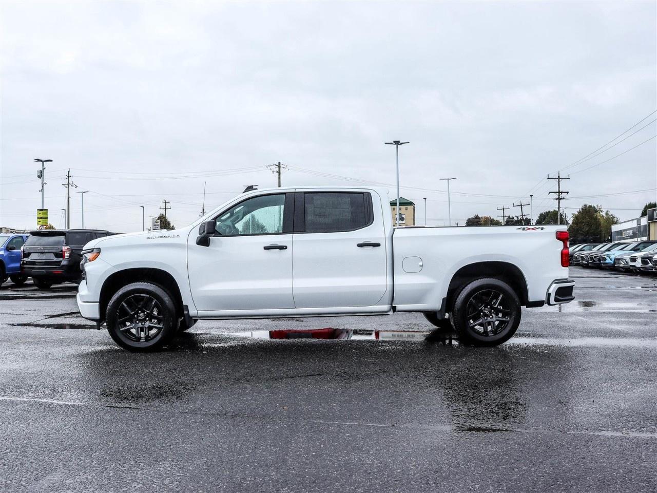 2026 Chevrolet Silverado 1500 Crew Cab Standard Box 4-Wheel Drive Custom Photo2