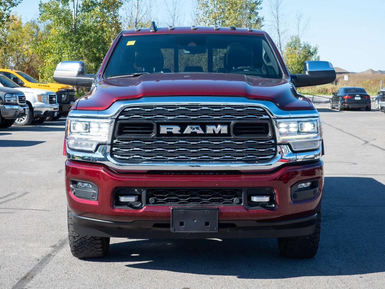 2022 RAM 2500 Limited - Power Retractable Running Boards Photo