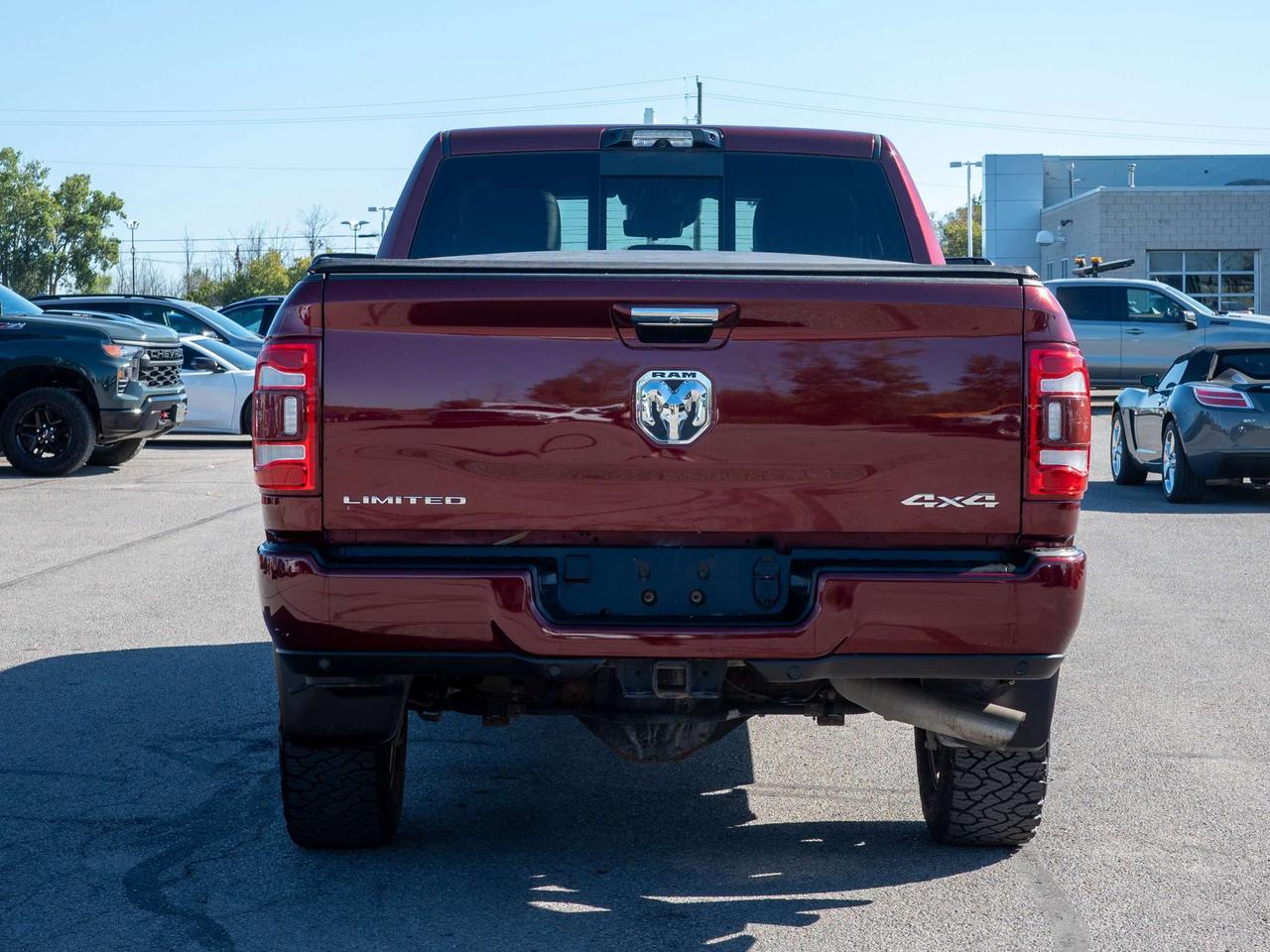 2022 RAM 2500 Limited - Power Retractable Running Boards Photo