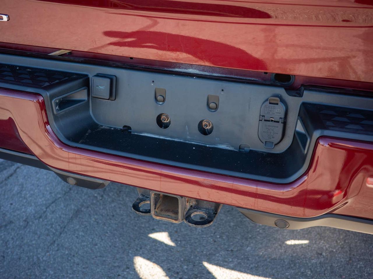 2022 RAM 2500 Limited - Power Retractable Running Boards Photo