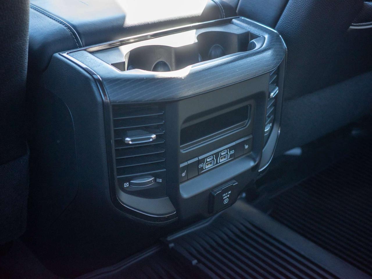 2022 RAM 2500 Limited - Power Retractable Running Boards Photo