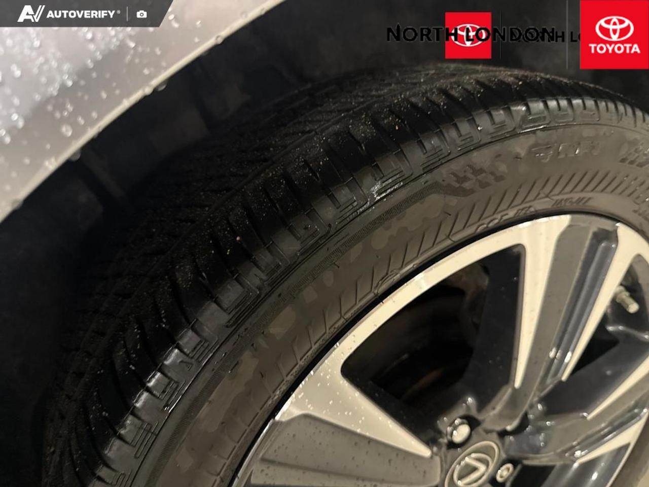 2024 Lexus UX 250H Base 4dr All-Wheel Drive Photo