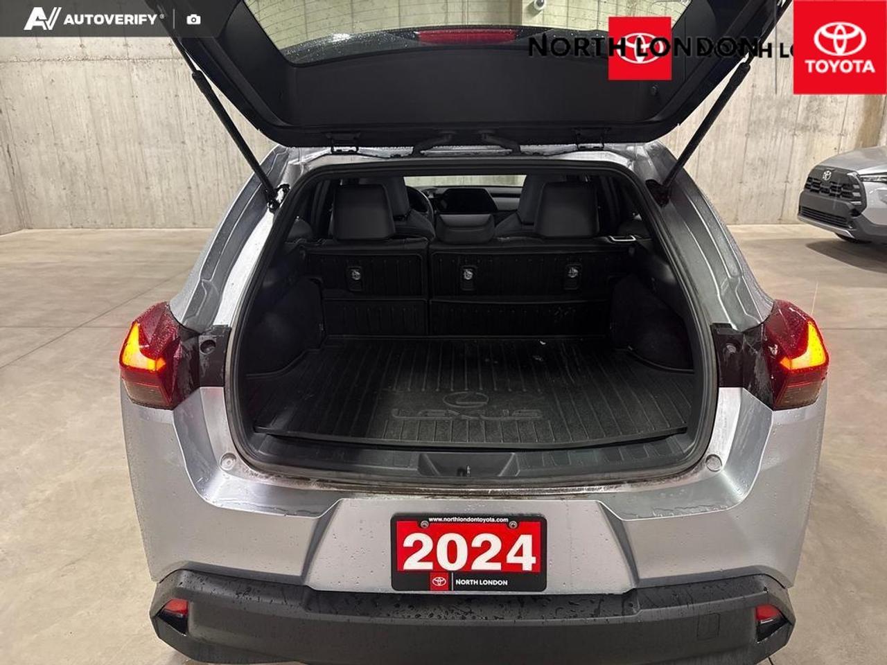 2024 Lexus UX 250H Base 4dr All-Wheel Drive Photo