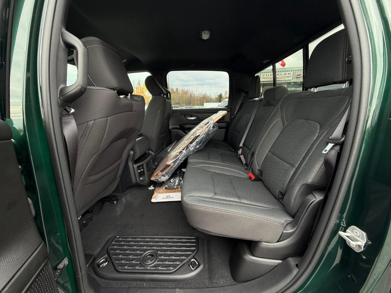 2027 RAM 1500 Warlock 4x4 Crew Cab 5'7" Box Photo