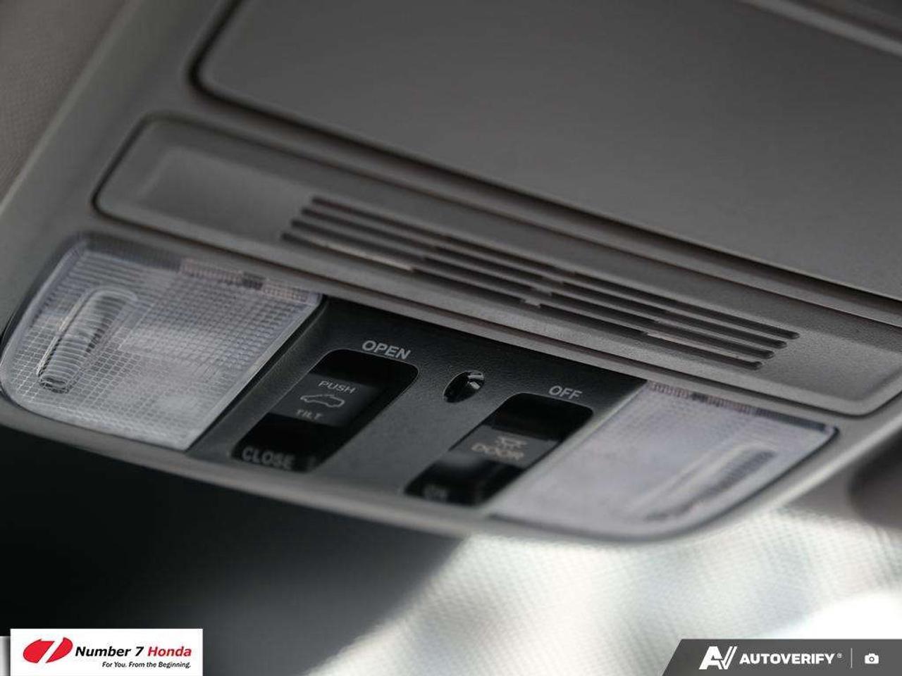 2023 Honda Odyssey EX-L *EXTENDED POWERTRAIN WARRANTY*NO REPORTED ACCIDENTS*ONE OWNER Photo