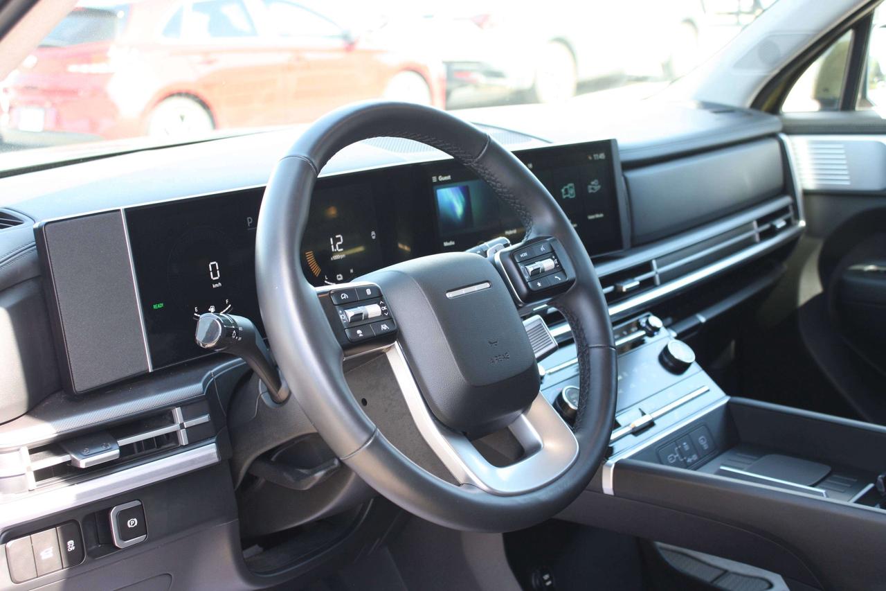 2026 Hyundai Santa Fe Preferred / AWD / Heated Seats / Blind Spot Photo
