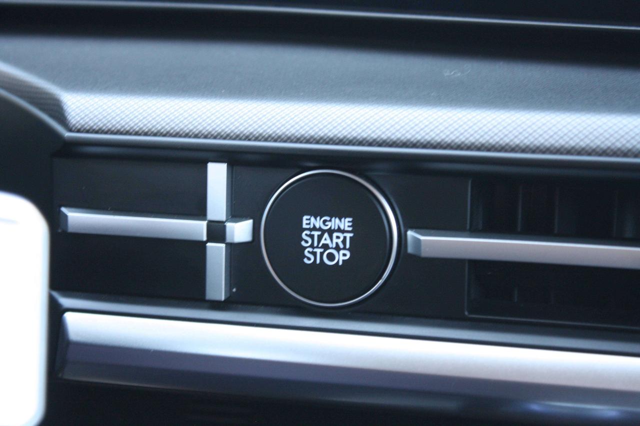 2026 Hyundai Santa Fe Preferred / AWD / Heated Seats / Blind Spot Photo