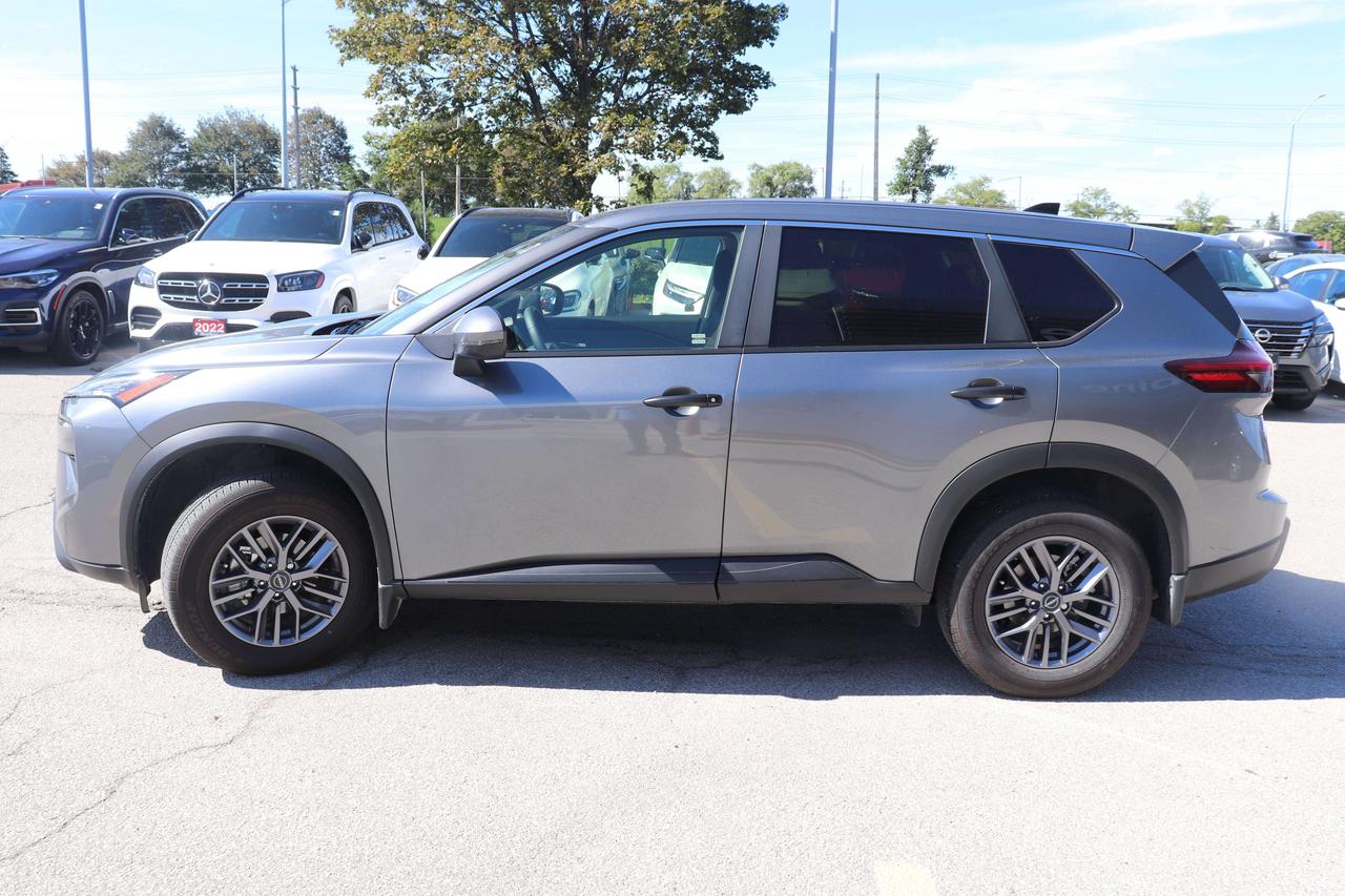 2026 Nissan Rogue S AWD CLEAN CARFAX LOW KMS CARPLAY HEATED SEATS Photo