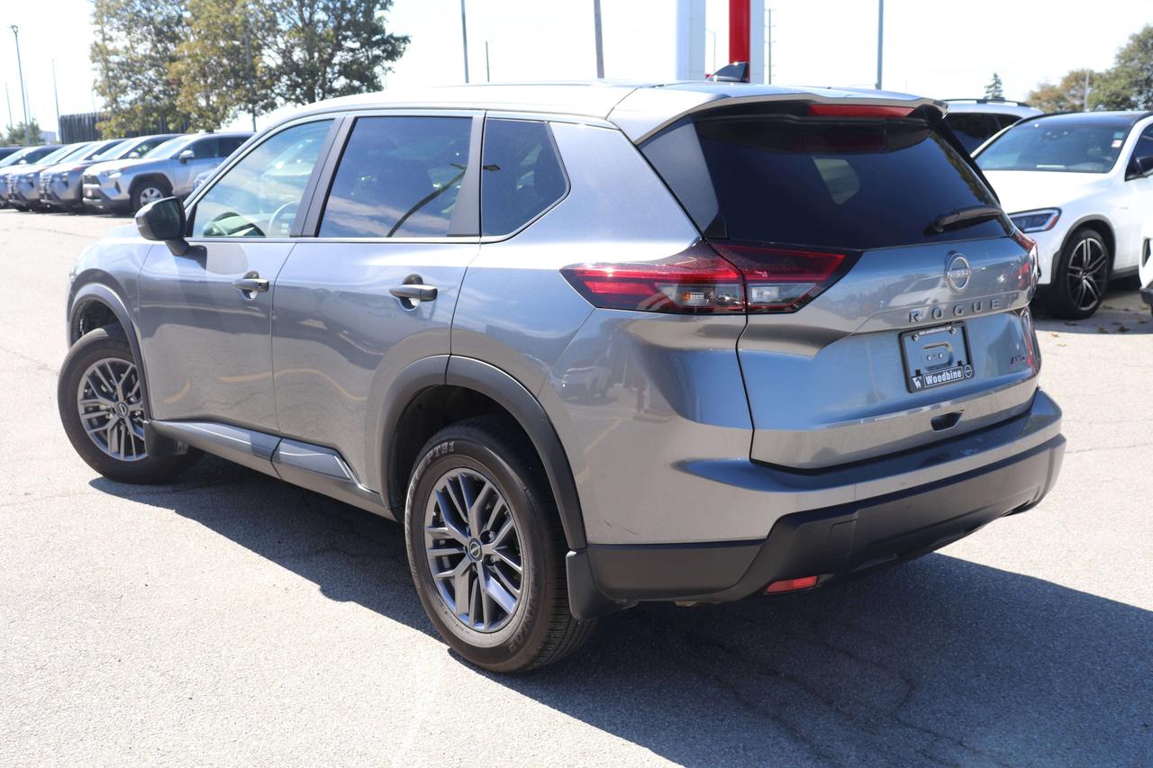 2026 Nissan Rogue S AWD CLEAN CARFAX LOW KMS CARPLAY HEATED SEATS Photo