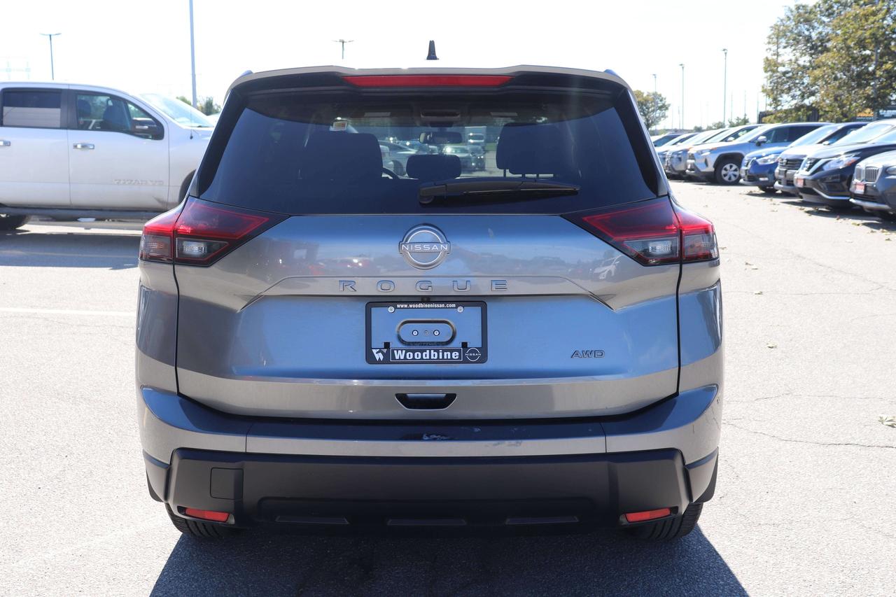 2026 Nissan Rogue S AWD CLEAN CARFAX LOW KMS CARPLAY HEATED SEATS Photo