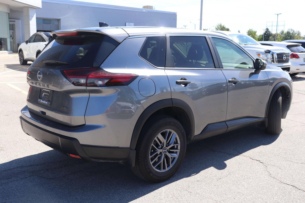 2026 Nissan Rogue S AWD CLEAN CARFAX LOW KMS CARPLAY HEATED SEATS Photo