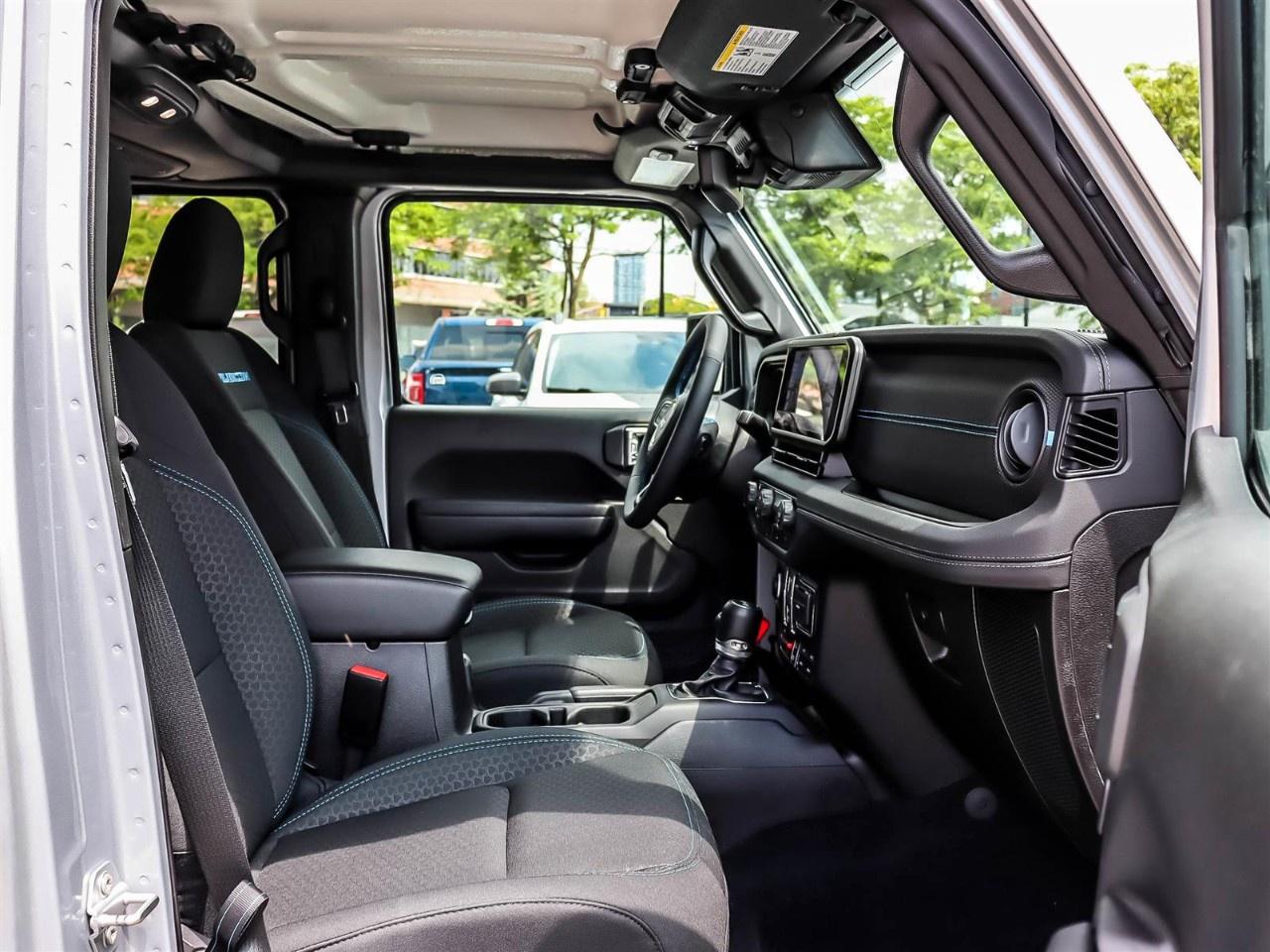 2024 Jeep Wrangler 4xe Rubicon 4 Door 4x4 Photo