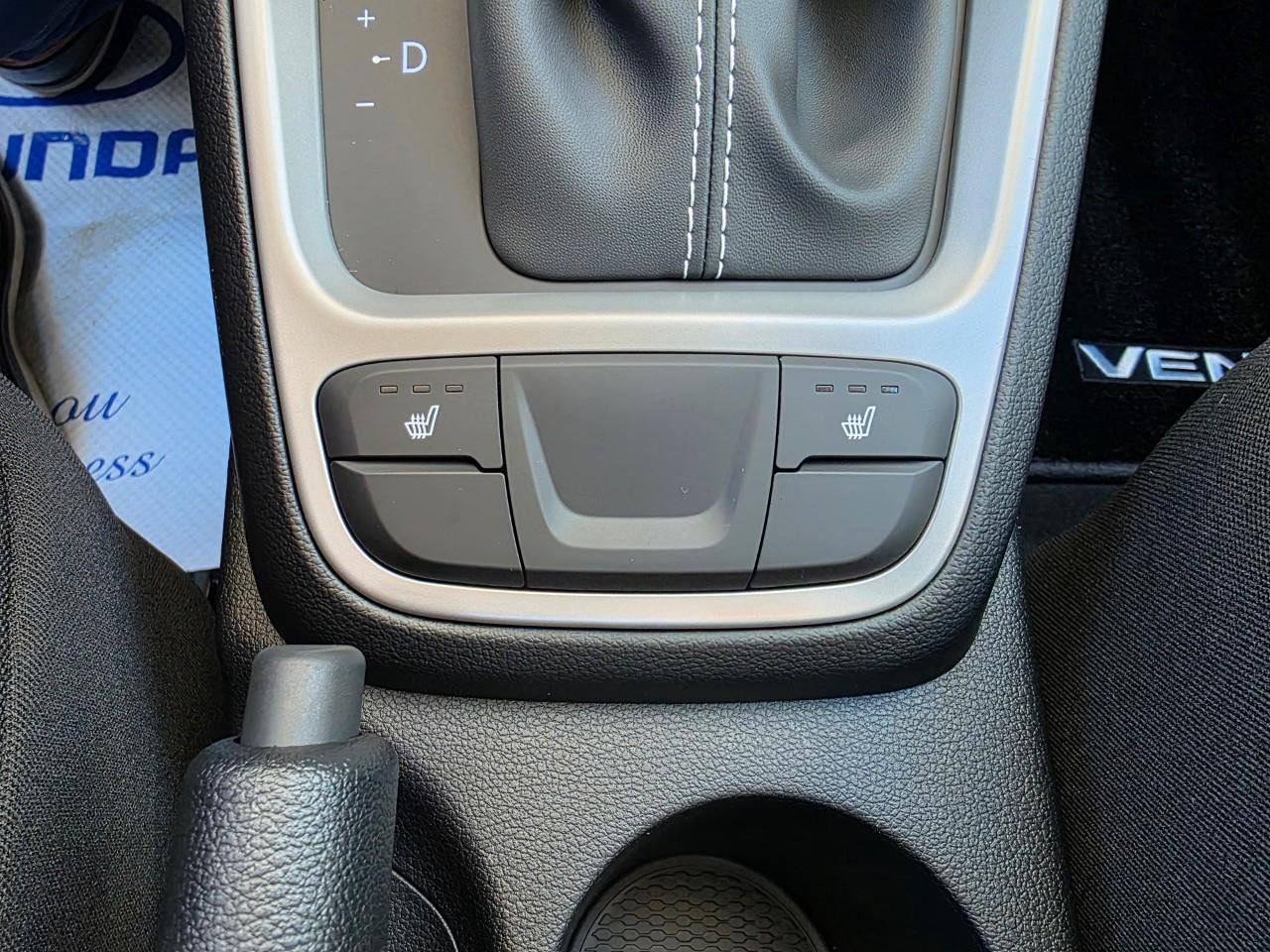 2026 Hyundai Venue Essential 4dr Front-Wheel Drive Photo