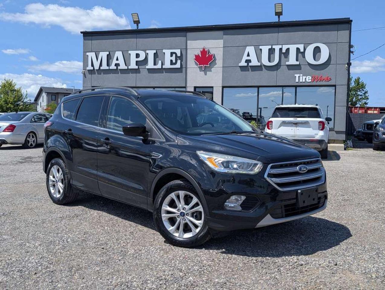 2017 Ford Escape SE 4WD   NAVI   CAMERA   HTD SEATS Photo