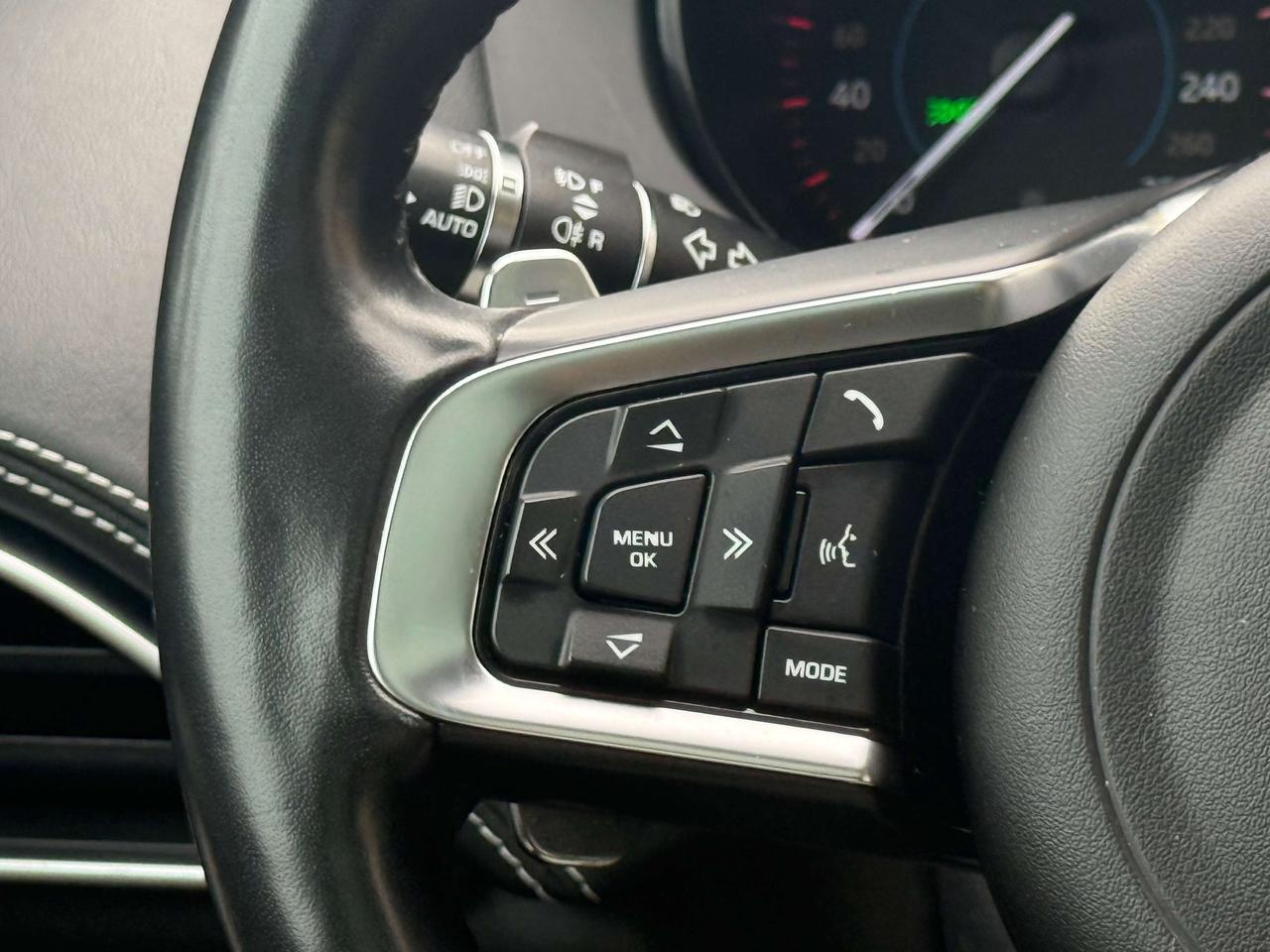 2019 Jaguar F-PACE No Accidents l 25T l R-Design l Prestige l AWD l Photo