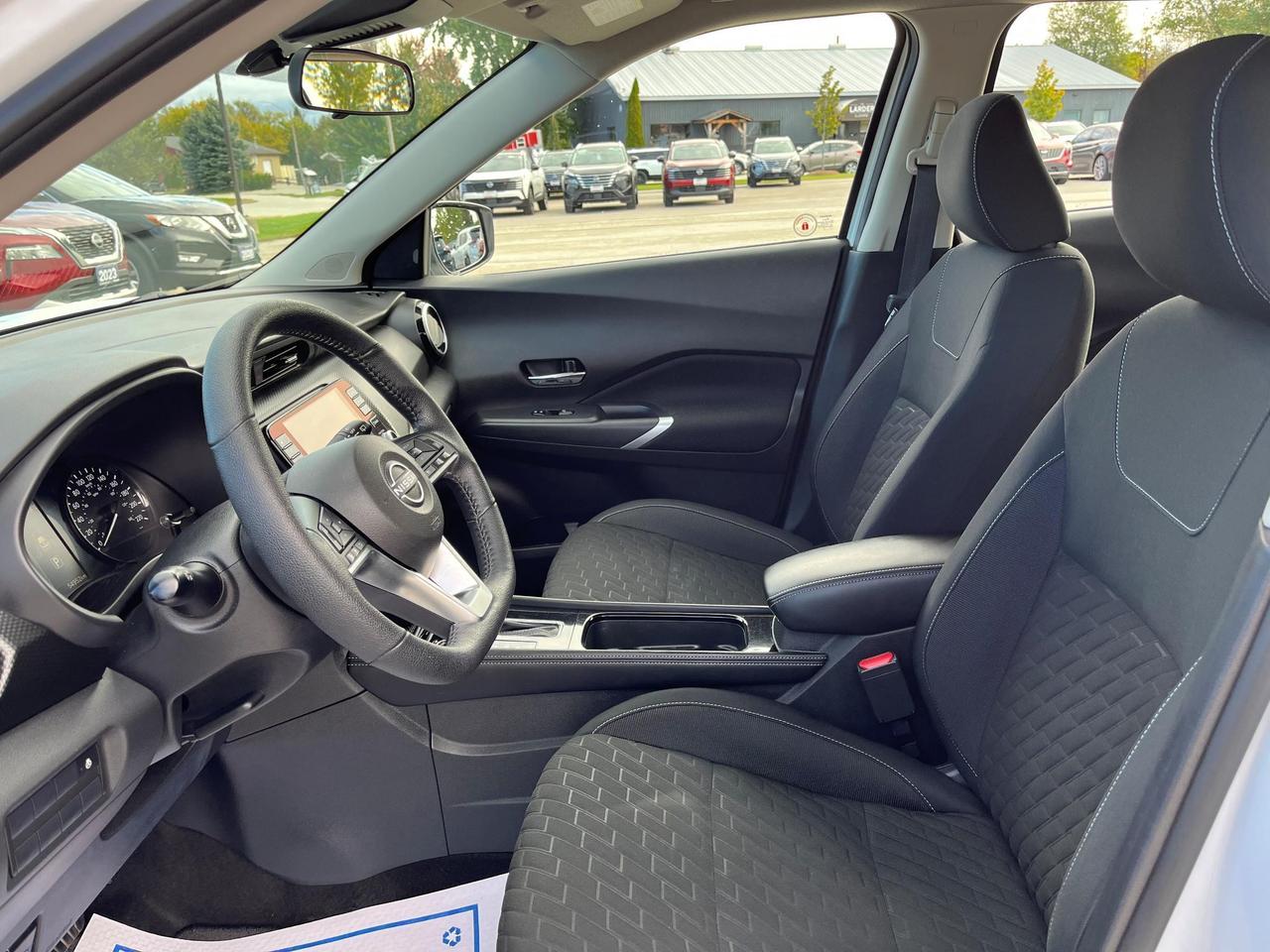 2022 Nissan Kicks SV 4dr Front-Wheel Drive Photo