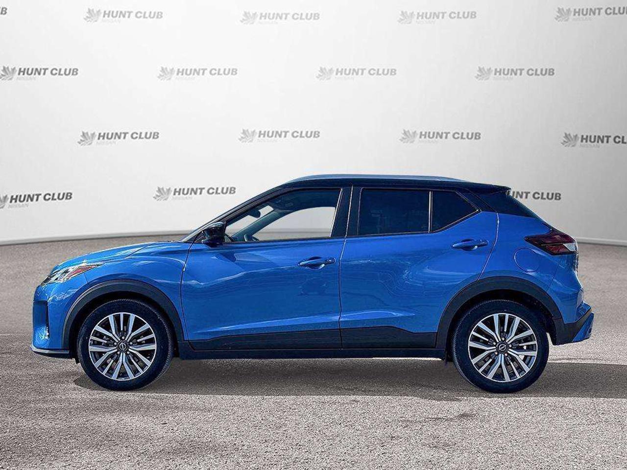 2023 Nissan Kicks SV   Apple Car Play   Android Auto   Heated Seats Photo
