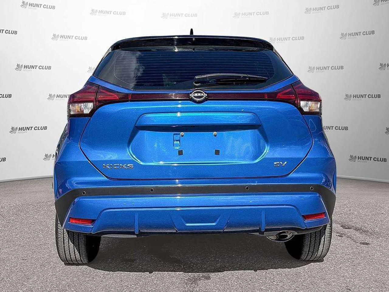 2023 Nissan Kicks SV   Apple Car Play   Android Auto   Heated Seats Photo