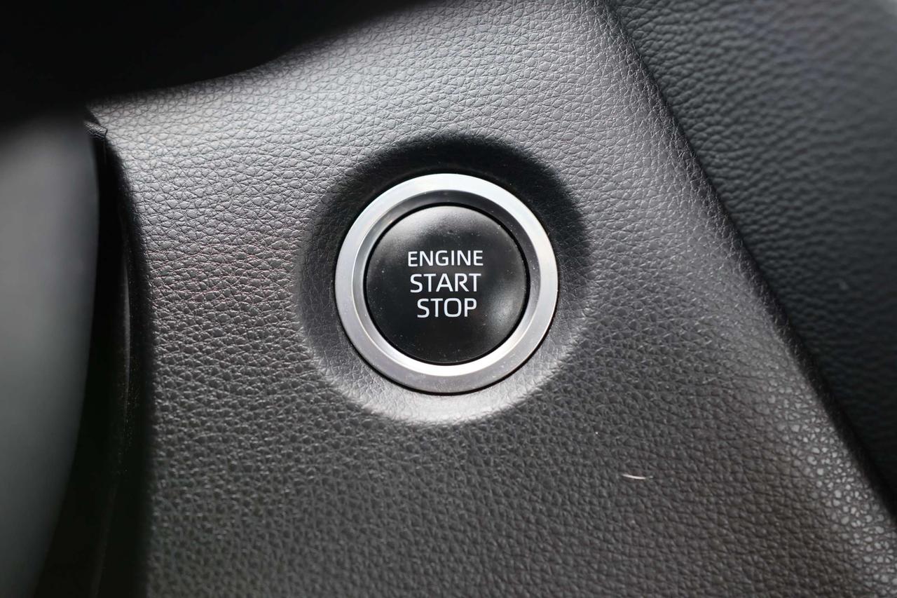 2020 Toyota Corolla LE-R STARTER/ADAPT CRUISE/BCAM/BLIS/FCW/LDW/H SEATS & STEERING/KEYLESS/CARPLAY/SUNROOF Photo