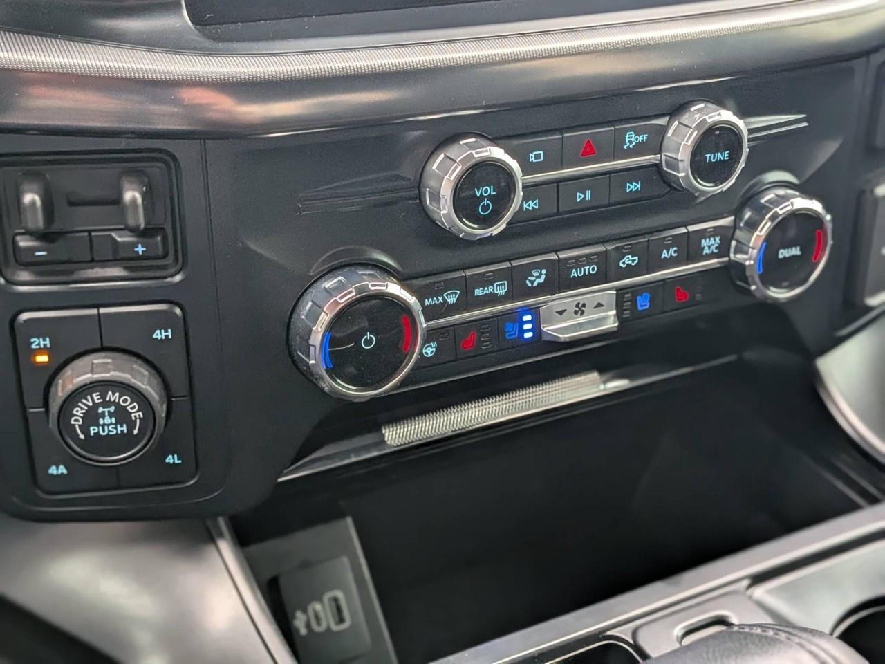 2025 Ford F-150  Photo