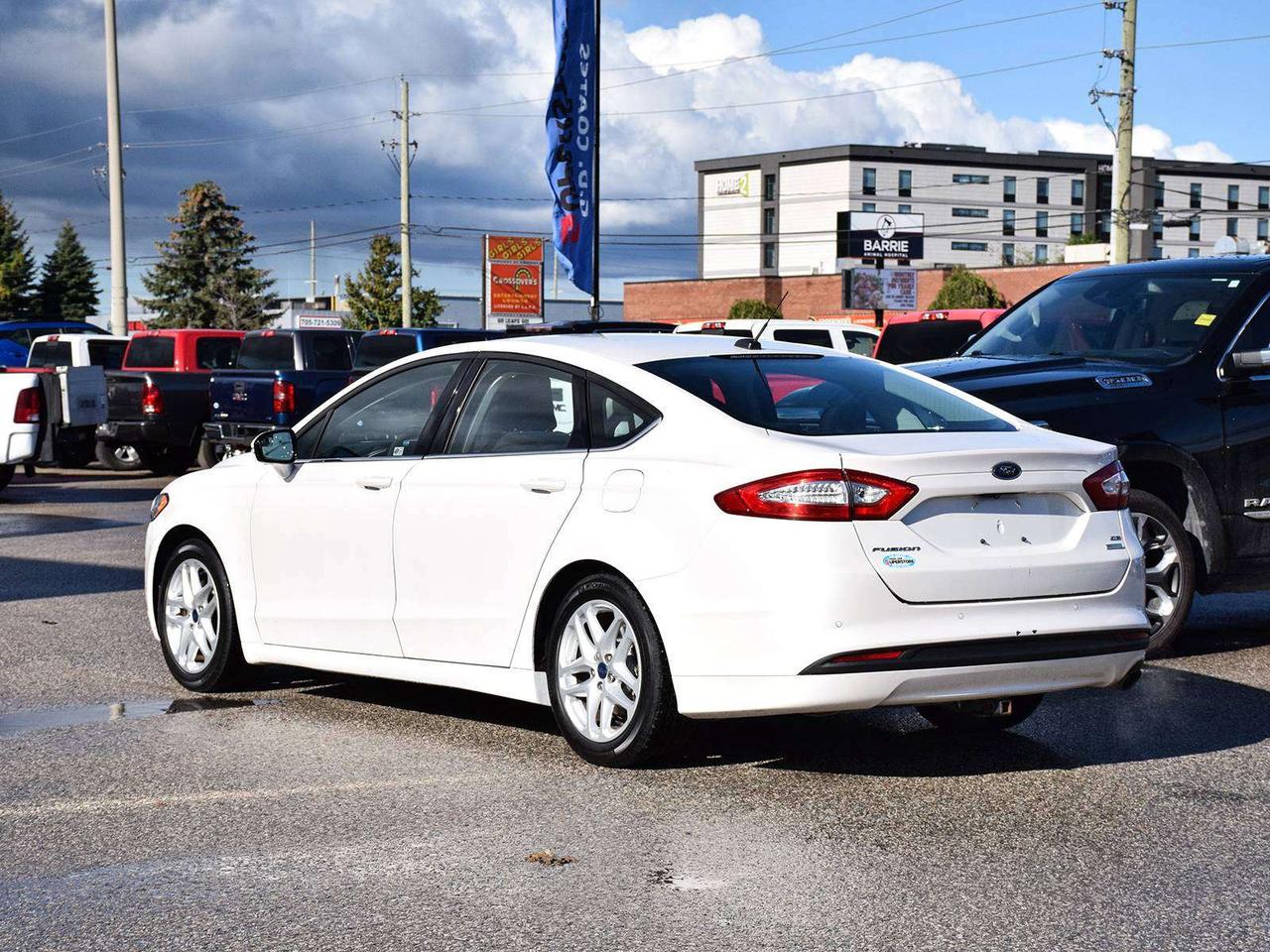 2016 Ford Fusion SE ~Nav ~Camera ~Heated Seats ~Bluetooth ~Alloys Photo